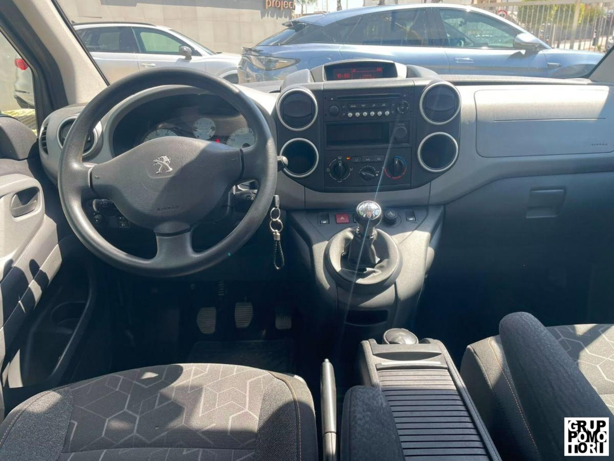 Peugeot Partner BlueHDi 100 Outdoor (9)