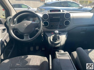 Peugeot Partner BlueHDi 100 Outdoor (9)