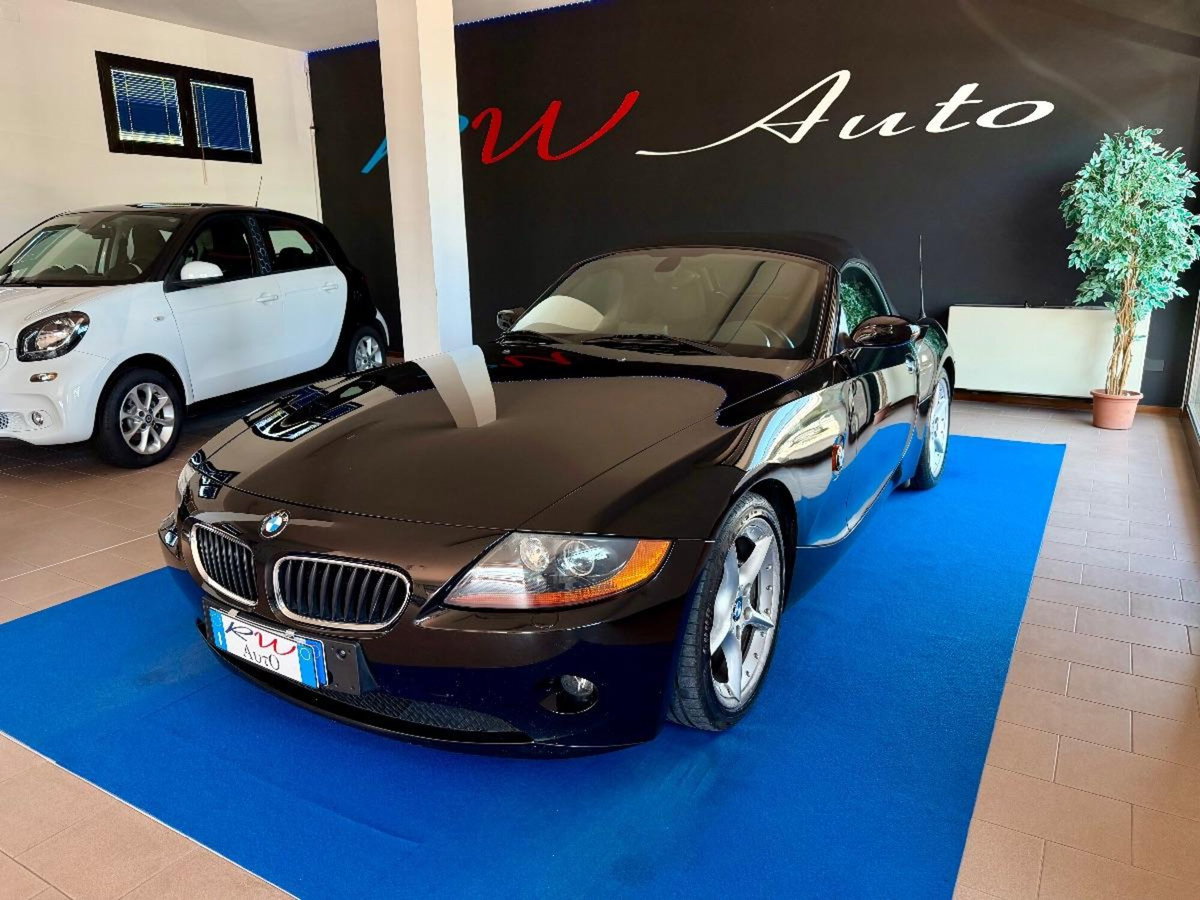 BMW Z4 Cabrio Z4 2.2i cat Roadster