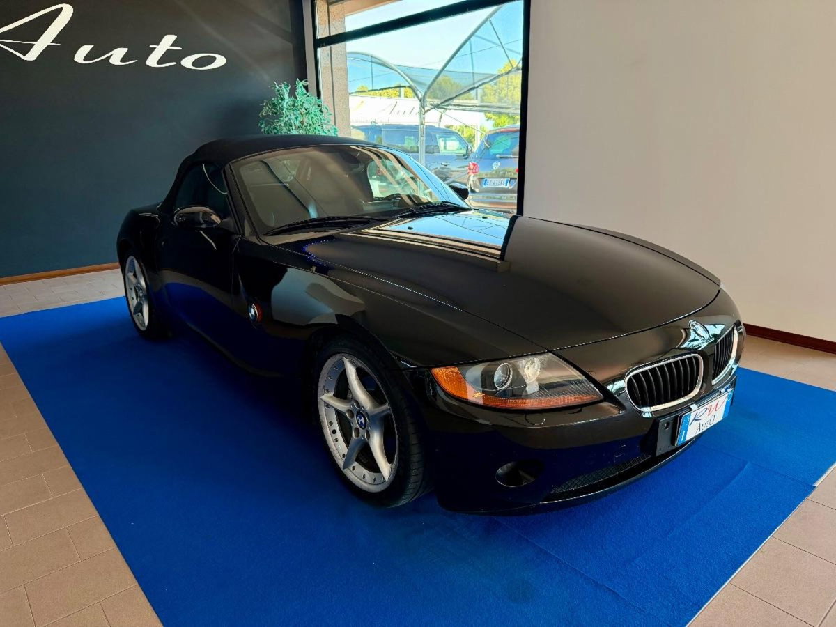 BMW Z4 Cabrio Z4 2.2i cat Roadster (3)