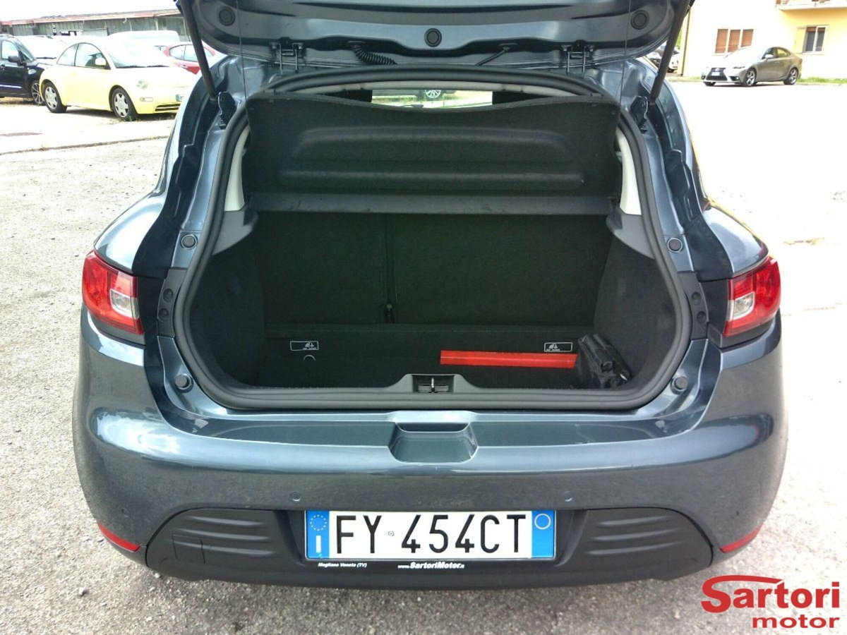 Renault Clio TCe 12V 90 CV GPL 5 porte Van Energy (11)