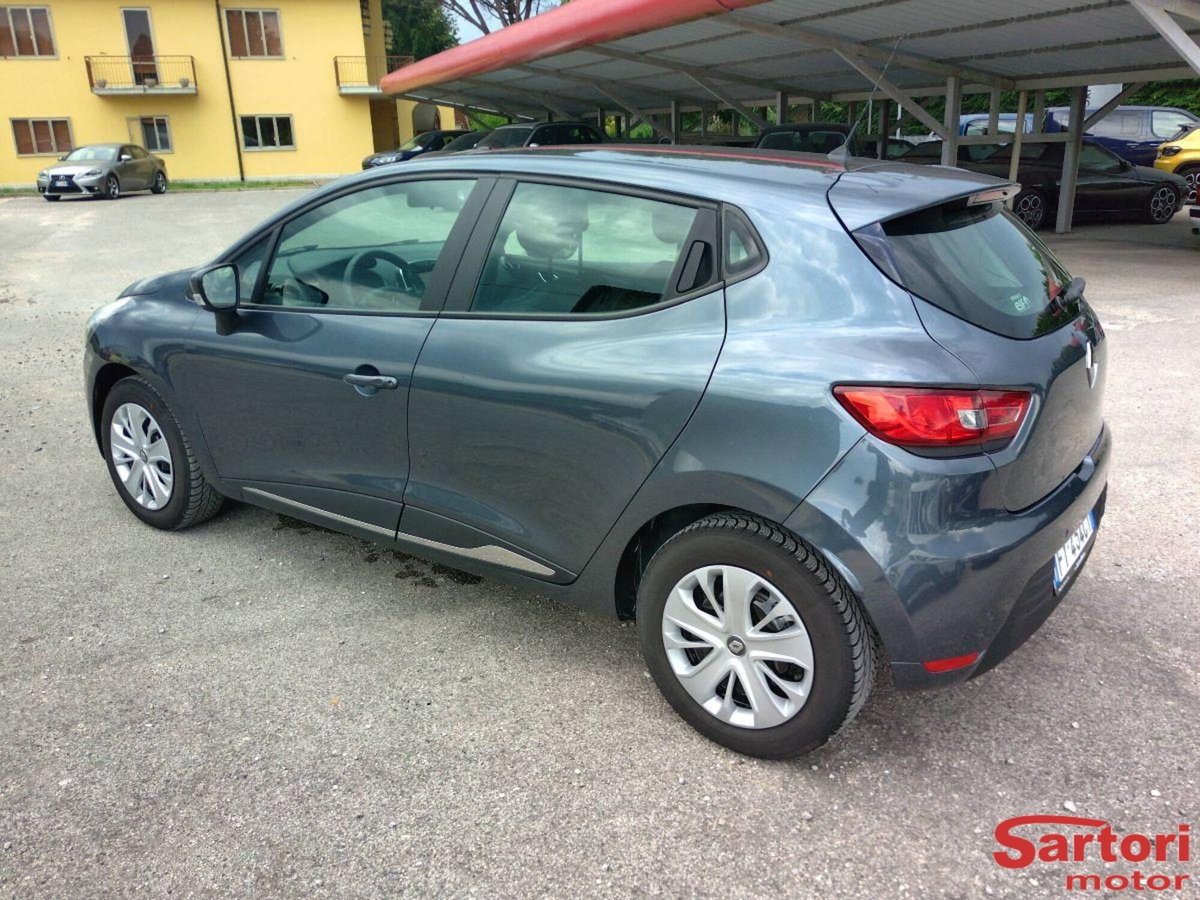 Renault Clio TCe 12V 90 CV GPL 5 porte Van Energy (4)