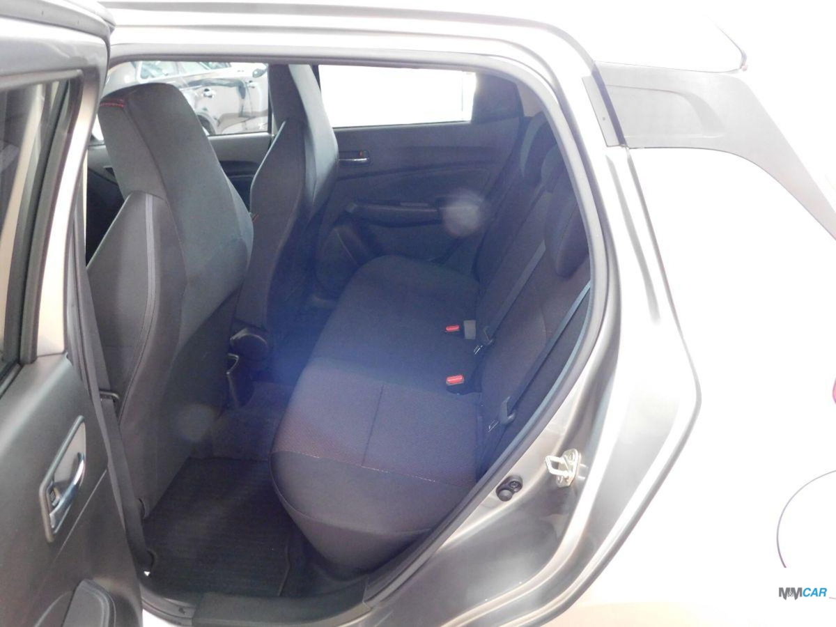 Suzuki Swift Sport 1.4 Boosterjet (7)