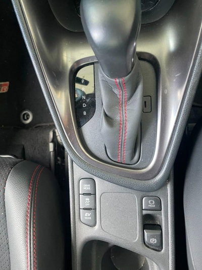 Toyota Yaris 1.5 Hybrid 5 porte GR-S (12)