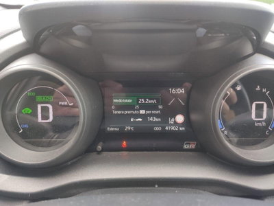 Toyota Yaris 1.5 Hybrid 5 porte GR-S (8)