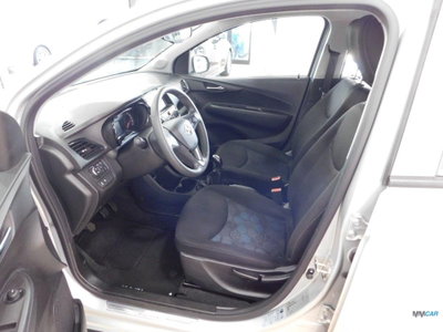 Opel Karl Rocks 1.0 73 CV (8)