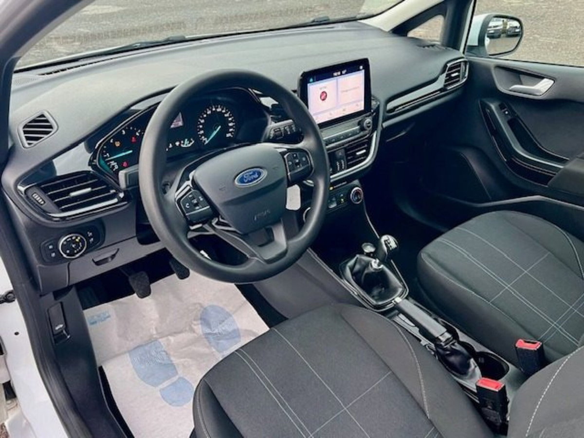 Ford Fiesta 1.5 TDCi 85 CV 3 porte  Trend (9)