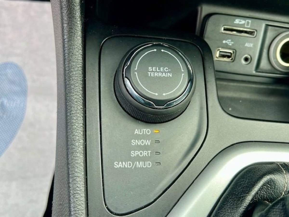 Jeep Cherokee 2.2 Mjt II 185 CV 4WD Active Drive I Longitude (14)
