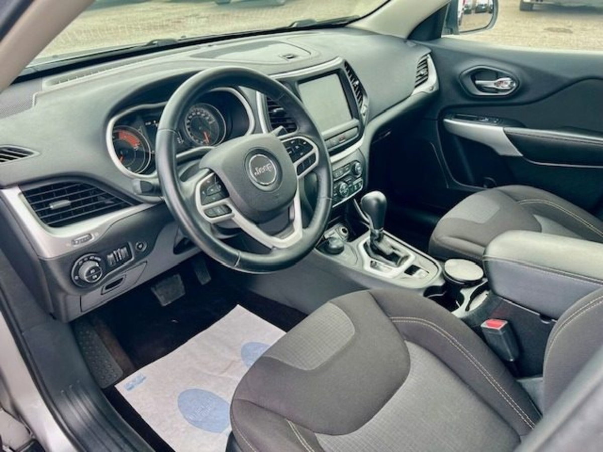 Jeep Cherokee 2.2 Mjt II 185 CV 4WD Active Drive I Longitude (16)