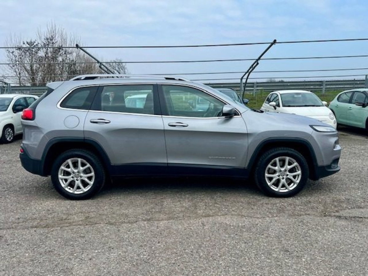 Jeep Cherokee 2.2 Mjt II 185 CV 4WD Active Drive I Longitude (6)