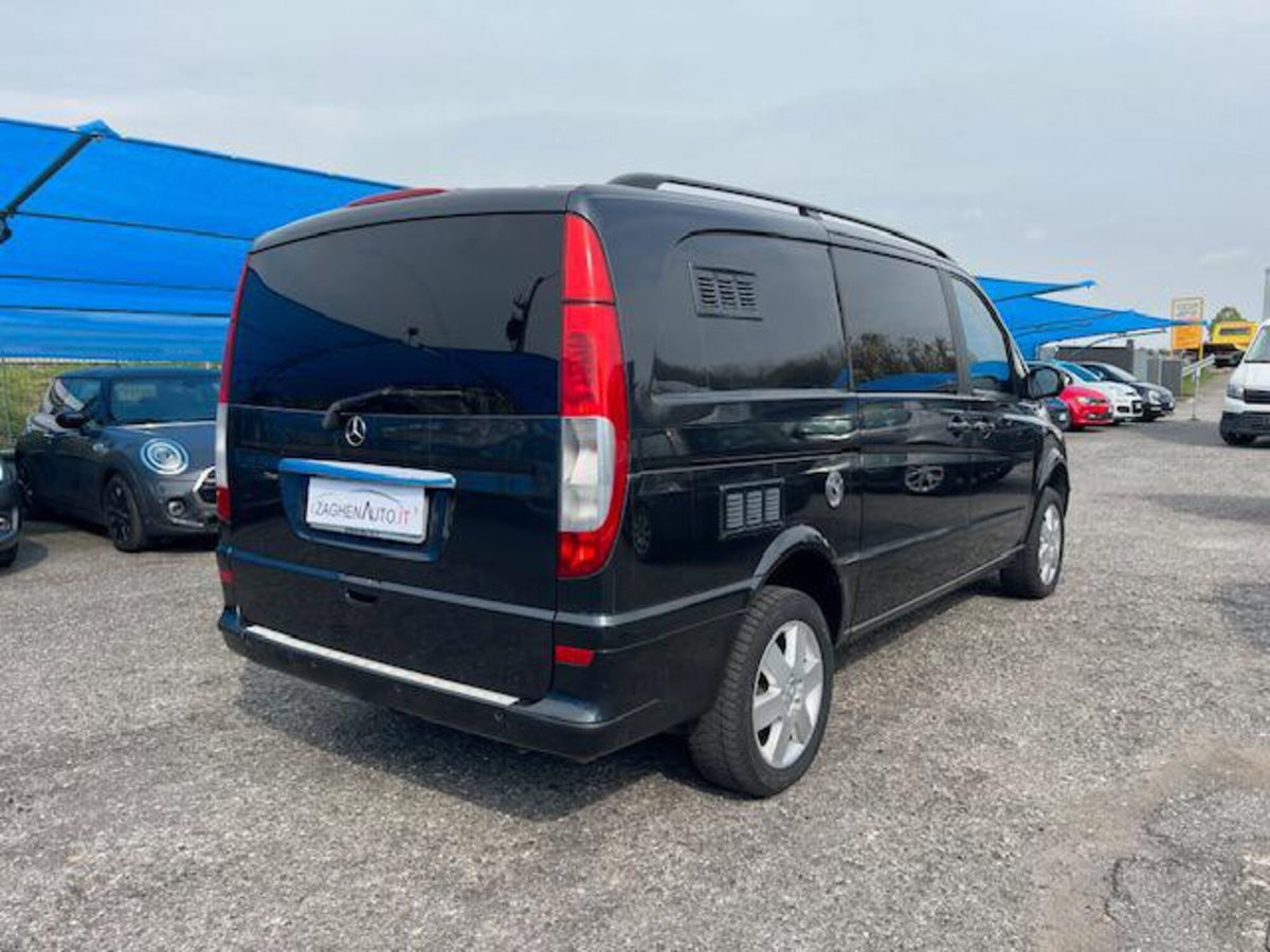 Mercedes-Benz Viano 2.2 CDI 4Matic Ambiente (4)