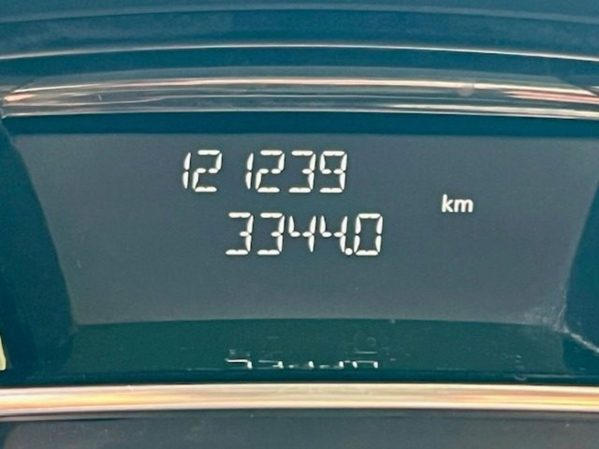 Renault Clio 1.2 75CV 5 porte Van (15)