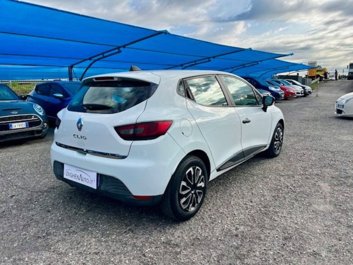 Renault Clio 1.2 75CV 5 porte Van (4)
