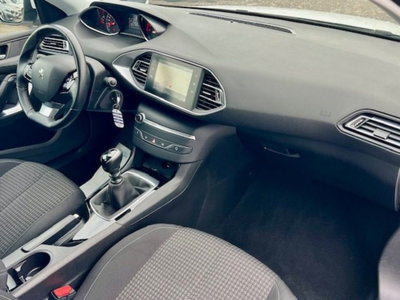 Peugeot 308 SW BlueHDi 100 S&S Business (17)