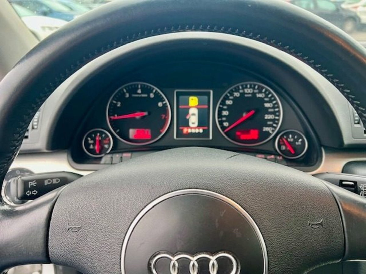 Audi A4 Avant 1.8 T 20V/190 CV cat (13)