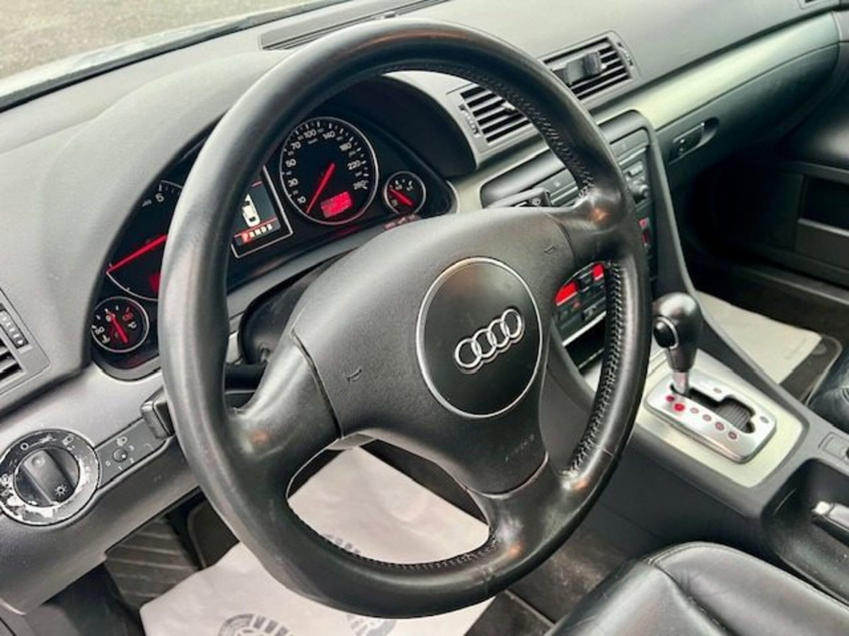 Audi A4 Avant 1.8 T 20V/190 CV cat (14)