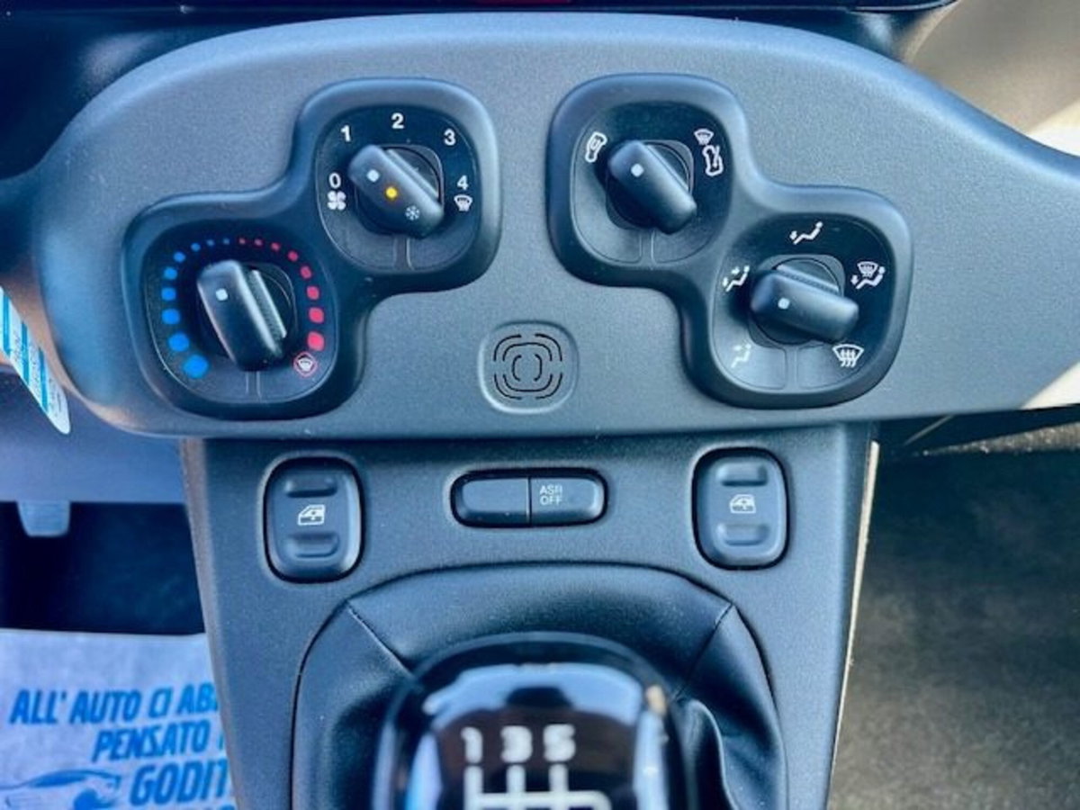 Fiat Panda 1.0 firefly hybrid s&s 70cv 5p.ti (13)