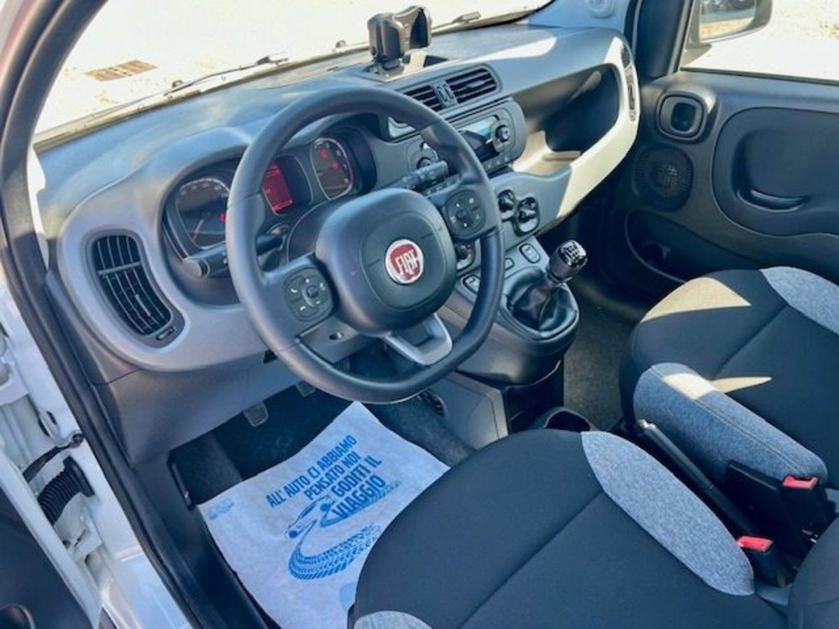 Fiat Panda 1.0 firefly hybrid s&s 70cv 5p.ti (16)