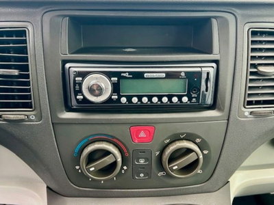 Fiat Idea 1.4 16V Dynamic (13)