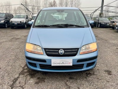 Fiat Idea 1.4 16V Dynamic (20)