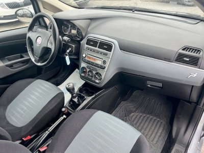 Fiat Grande Punto 1.4 5 porte Active (17)