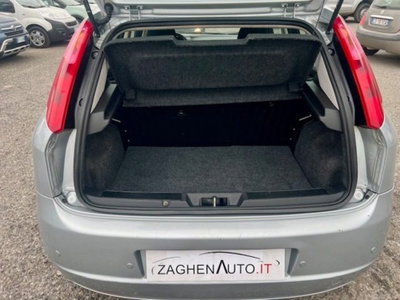 Fiat Grande Punto 1.4 5 porte Active (19)
