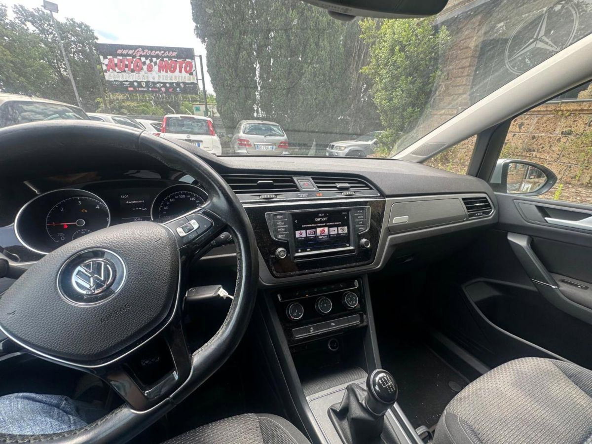 Volkswagen Touran 1.6 TDI DPF Comfortline BMT (12)