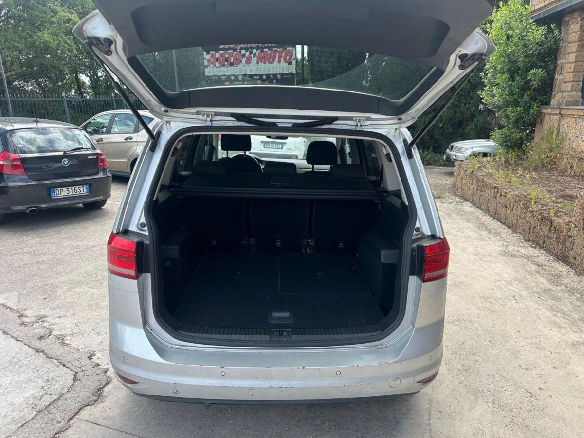 Volkswagen Touran 1.6 TDI DPF Comfortline BMT (4)