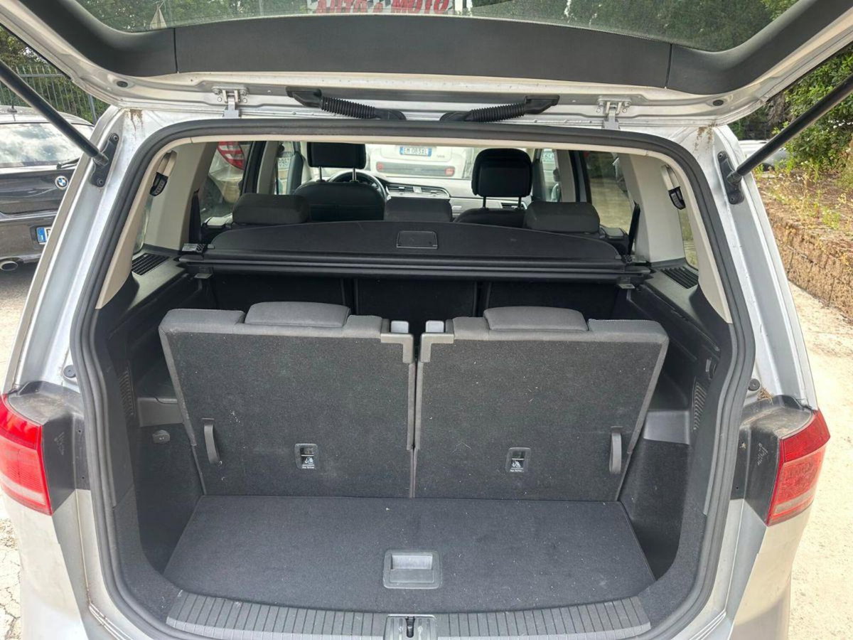 Volkswagen Touran 1.6 TDI DPF Comfortline BMT (5)
