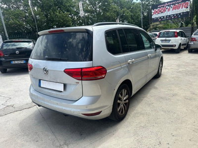 Volkswagen Touran 1.6 TDI DPF Comfortline BMT (6)