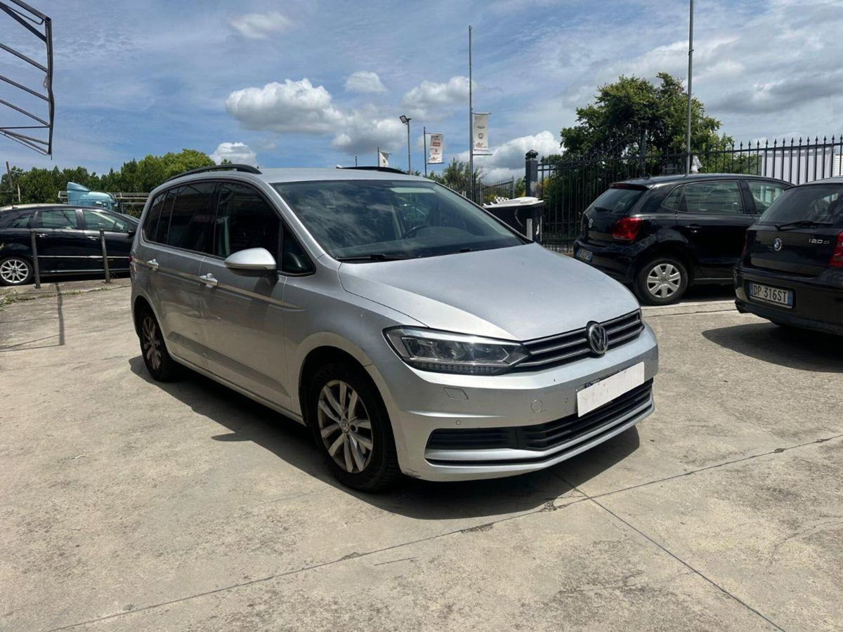 Volkswagen Touran 1.6 TDI DPF Comfortline BMT (8)