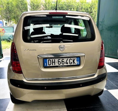 Lancia Musa 1.4 Argento (5)