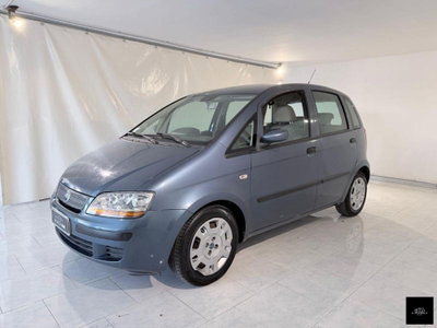 Fiat Idea 1.4 16V Active (2)