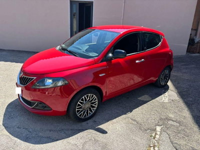 Lancia Ypsilon 1.2 69 CV 5 porte GPL Ecochic Gold usata