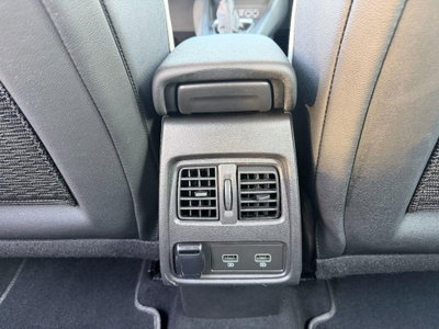 Renault Captur TCe 100 CV GPL FAP Intens (12)