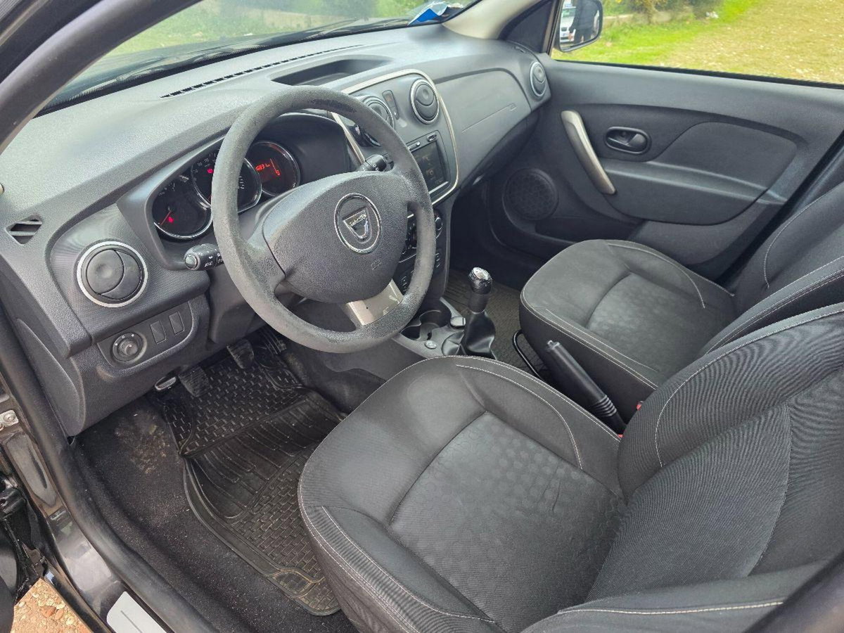 Dacia Sandero 1.2 16V GPL 75CV (16)
