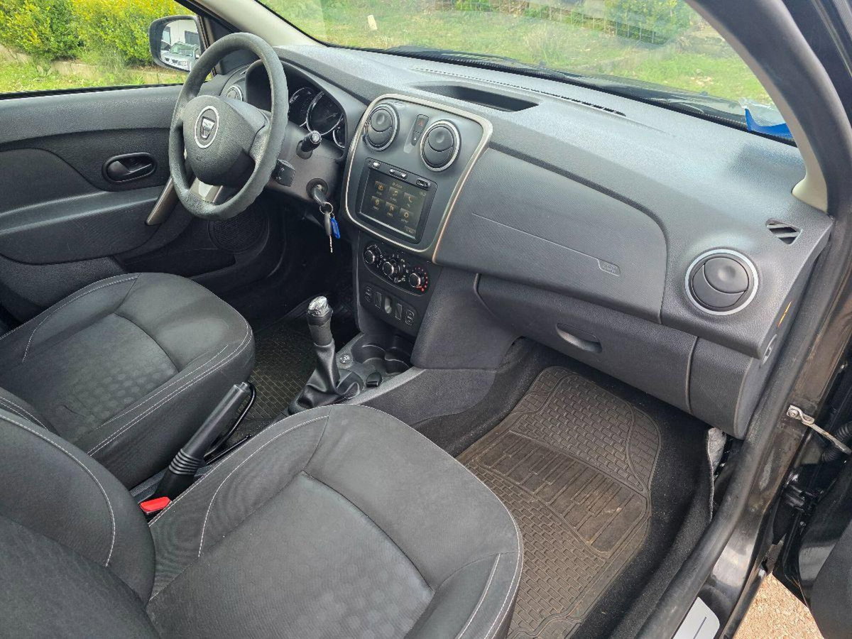 Dacia Sandero 1.2 16V GPL 75CV (17)
