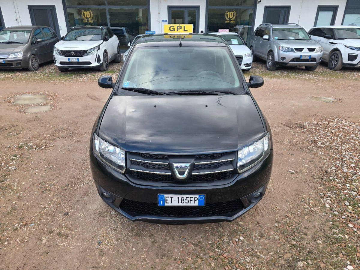 Dacia Sandero 1.2 16V GPL 75CV (9)