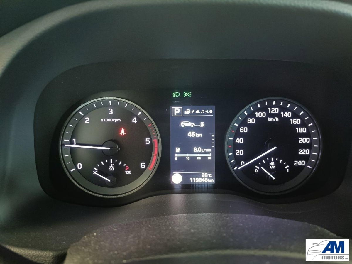 Hyundai Tucson 1.7 CRDi DCT XPossible (13)