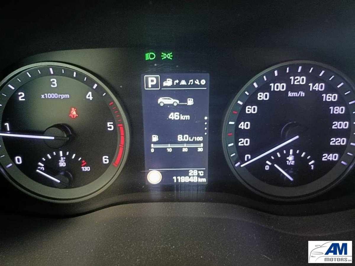 Hyundai Tucson 1.7 CRDi DCT XPossible (14)