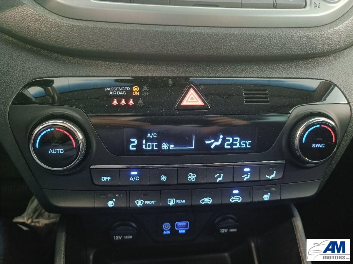 Hyundai Tucson 1.7 CRDi DCT XPossible (17)