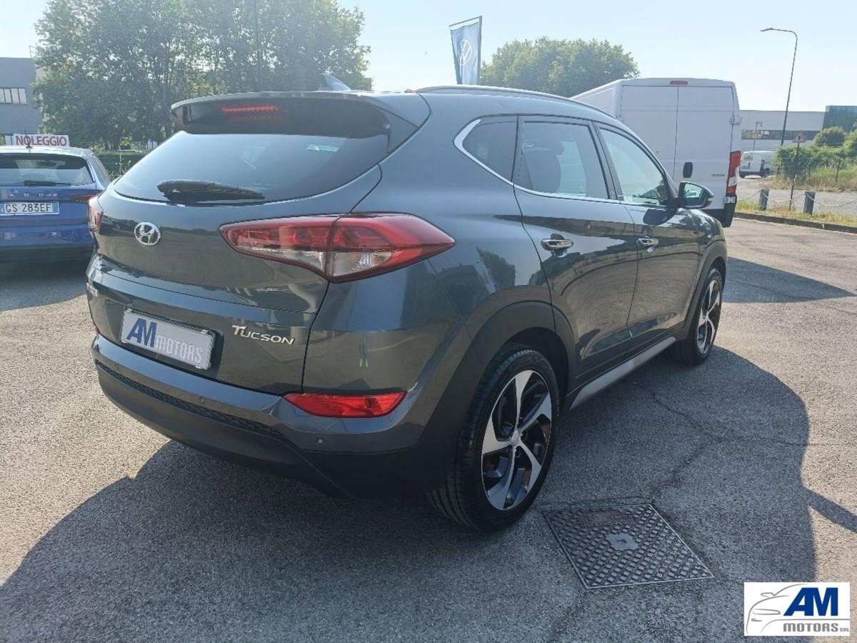 Hyundai Tucson 1.7 CRDi DCT XPossible (5)