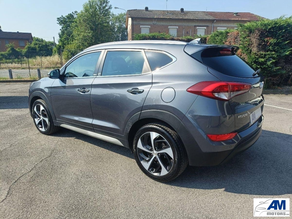 Hyundai Tucson 1.7 CRDi DCT XPossible (7)