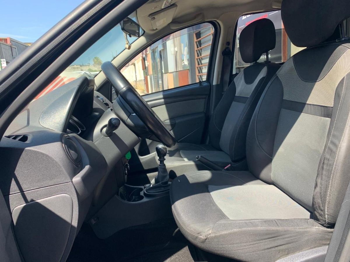 Dacia Duster 1.5 dCi 110CV 4x2 Ambiance (10)