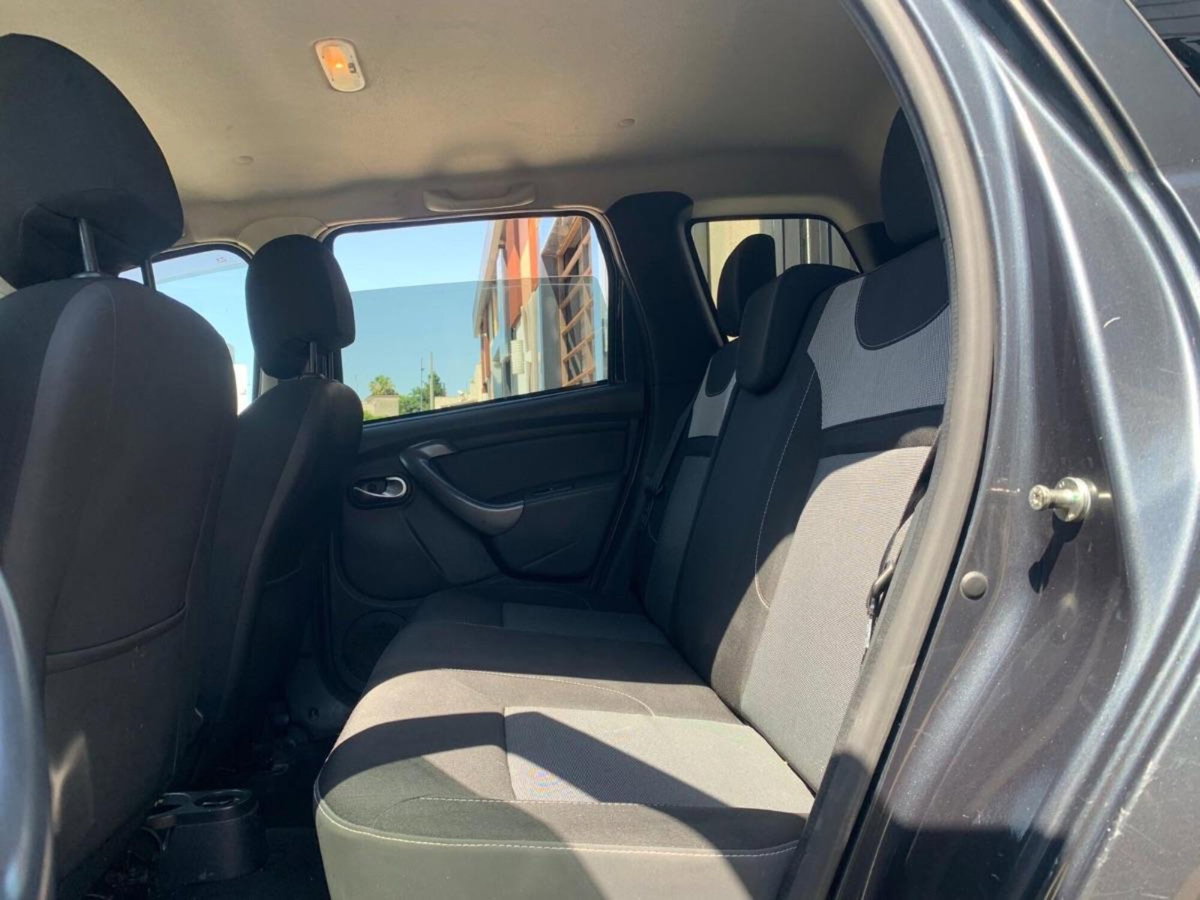 Dacia Duster 1.5 dCi 110CV 4x2 Ambiance (11)