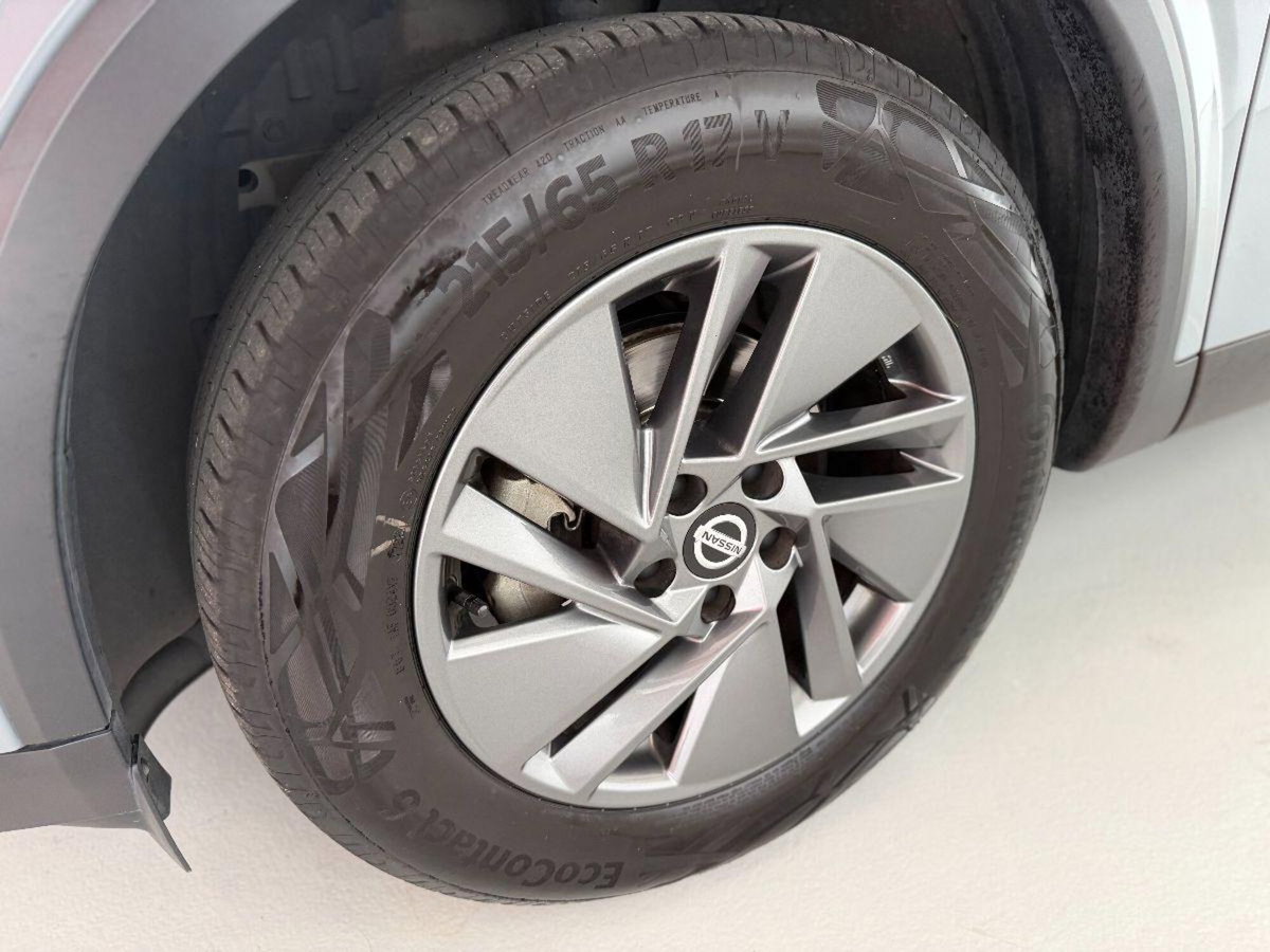 Nissan Qashqai 1.3 mhev N-Connecta 2wd 140cv (10)
