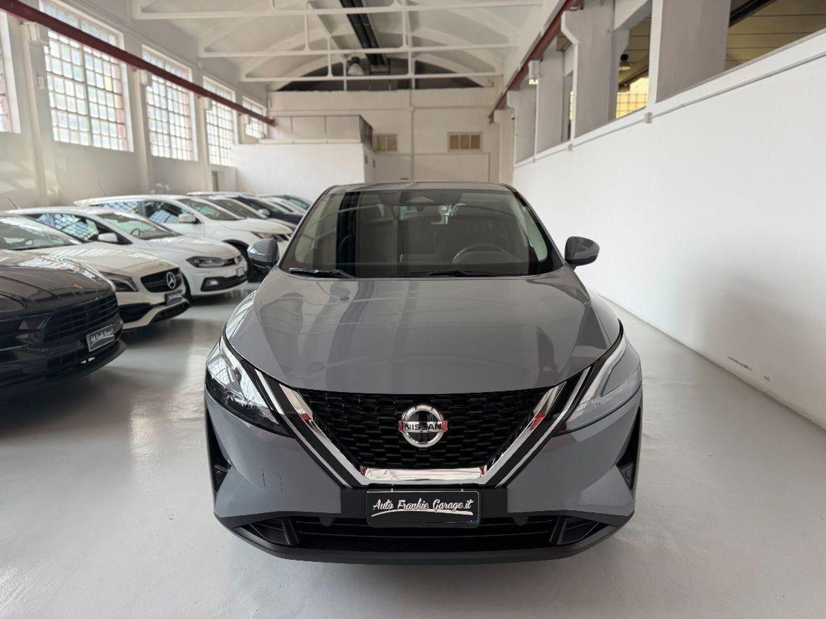 Nissan Qashqai 1.3 mhev N-Connecta 2wd 140cv (2)