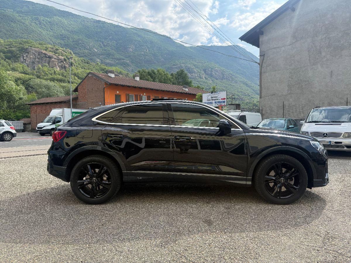 Audi Q3 45 TFSI quattro S tronic S line edition (6)