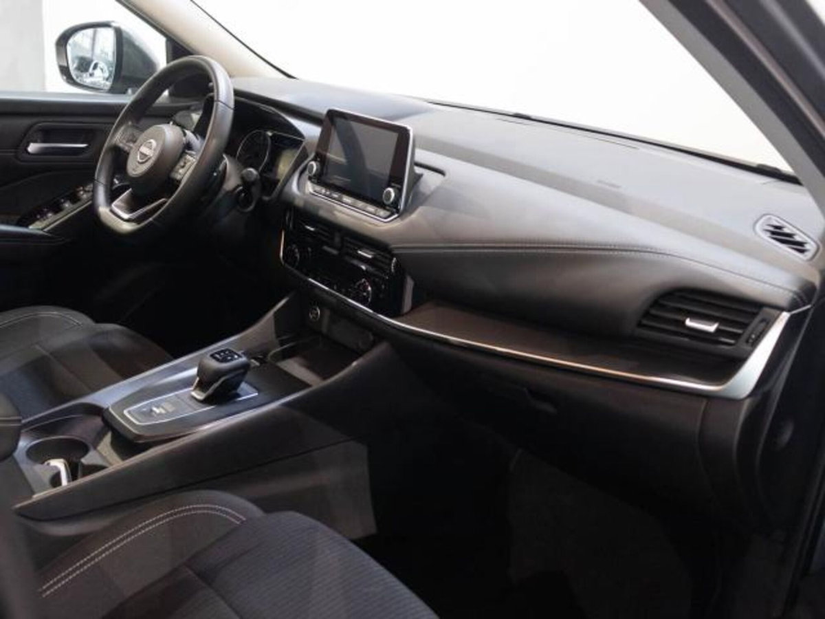 Nissan Qashqai 1.3 mhev Acenta 2wd 158cv xtronic (12)