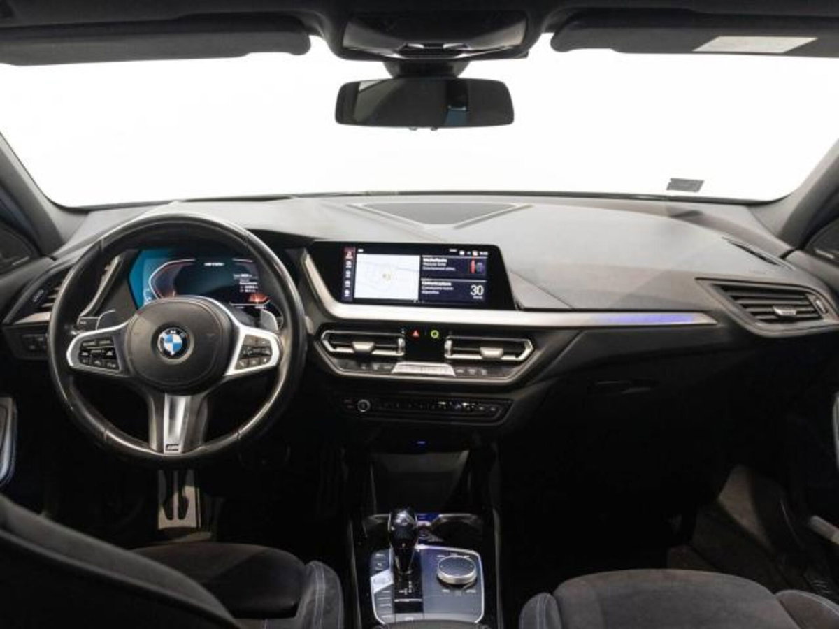 BMW Serie 1 M 135i xDrive (11)